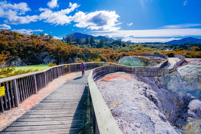 Rotorua Eco Cultural full day tour (Wai o Tapu, Waimangu,Te puia) - Walking, weather, food, and practical comfort