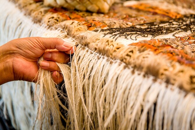 Rotorua Highlights inc. Waiotapu & Te Puia Day Tour from Auckland - Auckland to Waikato: an early start with a long payoff