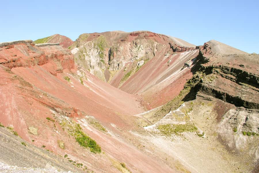 Rotorua: Mount Tarawera Volcanic Crater Half-Day Guided Walk - Entering the crater on the scree slope