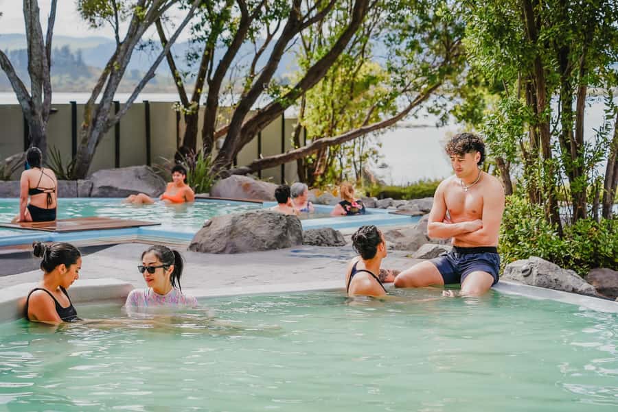 Rotorua: Polynesian Spa Pavilion Hot Pool Bathing (12+ yrs) - Key Details Before You Go