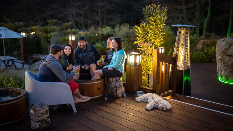 Rotorua: Secret Spot Hot Tubs - Cold plunge and the Shinny Dip finish