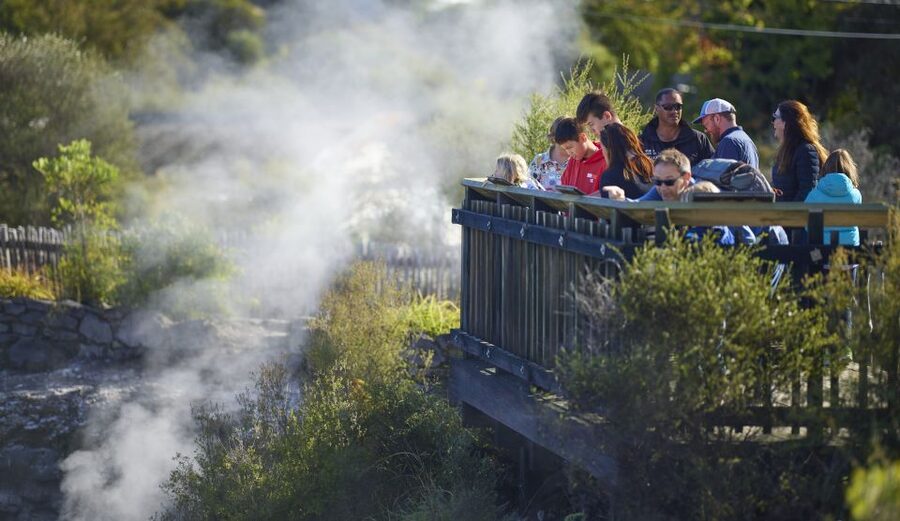Rotorua: Whakarewarewa Village Guided Tour - Pōhutu geyser and the geothermal valley