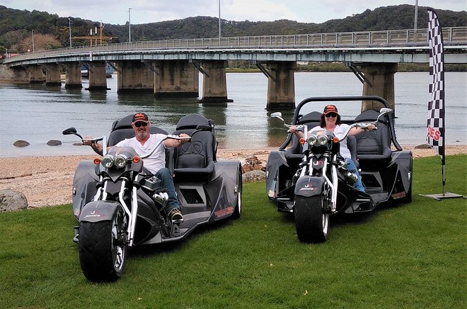 Scenic Tour - Bay of Islands, 30 mins (min2) - What the local commentary adds