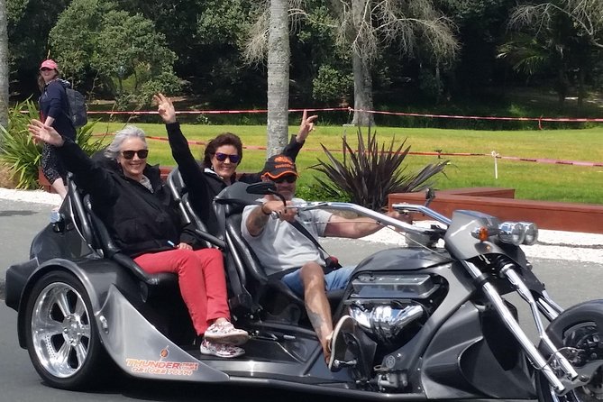 Scenic Tour - Bay of Islands, 30 mins (min2) - The V8 trike ride: loud, open, and quick