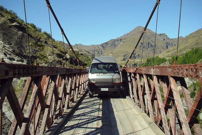 Skippers Canyon 4WD Tour from Queenstown - Short walks and the best photo stops