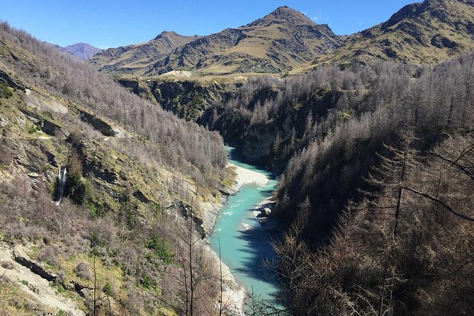 Skippers Canyon Private Half Day 4WD Tour, Queenstown NZ - What the private Land Rover changes