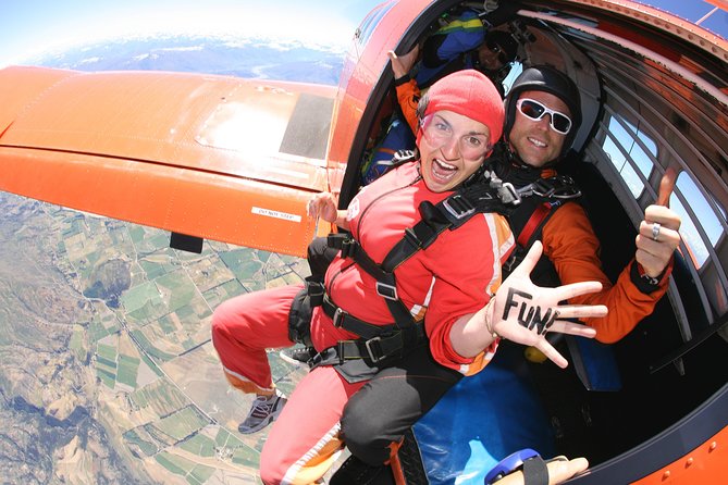 Skydive Wanaka - Arriving at Wanaka Airport for check-in