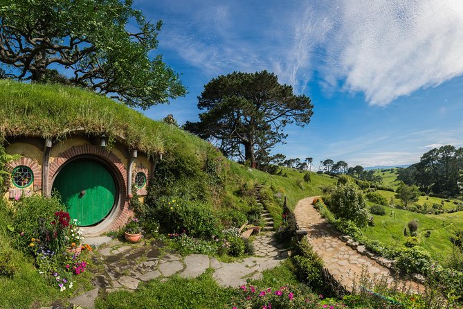 Small-Group Hobbiton Tour from Auckland with Party Marquee Lunch - The Party Marquee buffet lunch