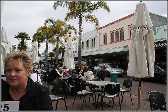 Small group - Napier City & Art Deco Tour, 2 hours - Why Napier’s Art Deco looks the way it does