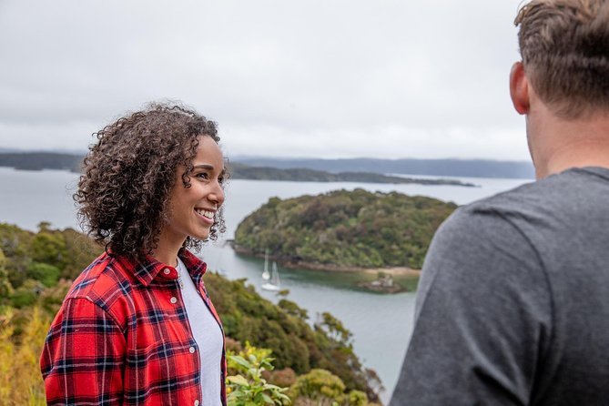 Stewart Island: Village and Bays Tour - Why the minibus matters on Stewart Island
