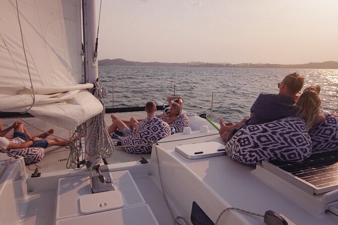 Sundowner Evening Cruise - 2 hour evening sailing cruise with swim stop - Captain Luke and the relaxed onboard atmosphere