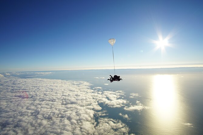 Tandem Skydive 16,500ft from Franz Josef - Franz Josef Glacier from the air