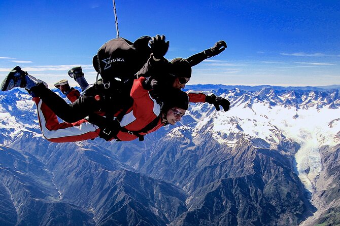 Tandem Skydive 18,000ft from Franz Josef - Starting at 63 Cron Street in Franz Josef