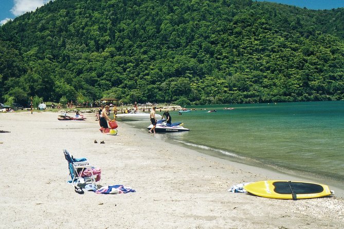 Tarawera and Rotorua Lakes Eco Tour by Boat with Guide - Lake Tarawera and the Hot Water Beach Stop