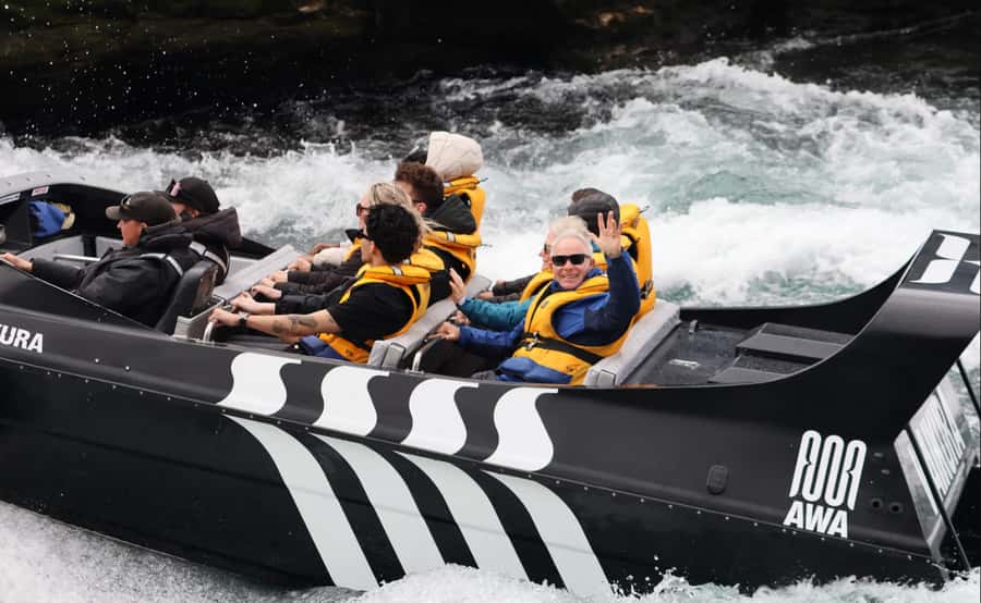 Taupo: Waikato River Jetboating Adventure - Taking on the Waikato’s biggest commercial rapids