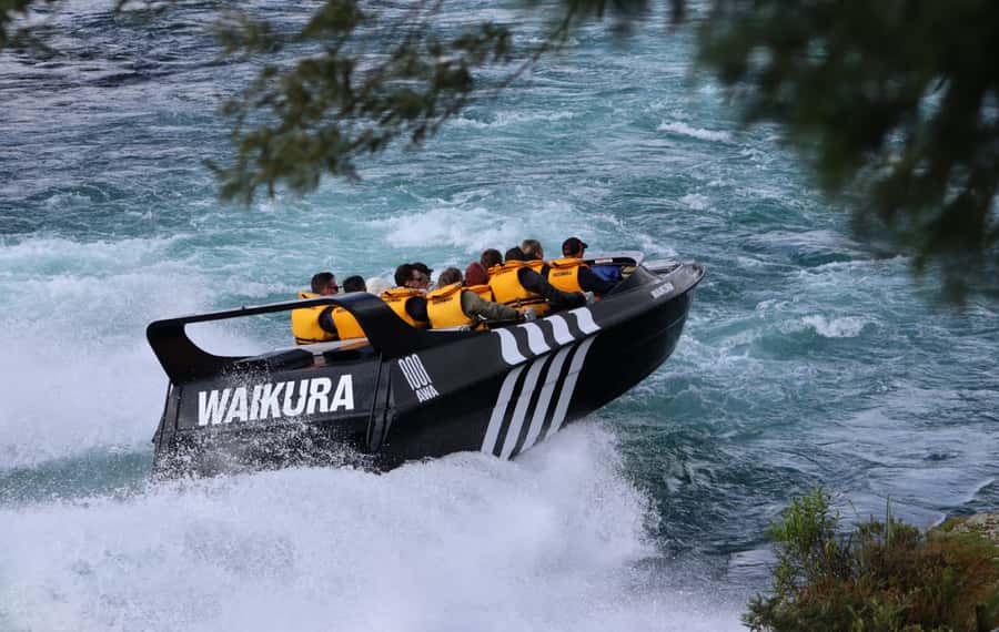Taupo: Waikato River Jetboating Adventure - Narrow canyon turns and the Waikato River scenery