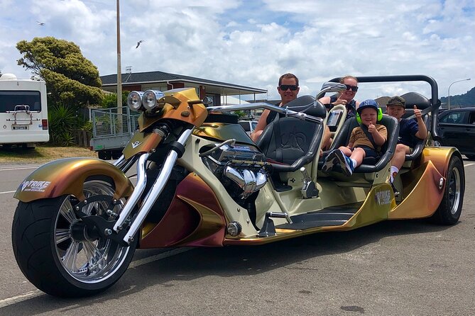 TAURANGA SHORE EXCURSION: V8 TRIKE - 1.5 hour City Sites - Harbour Drive and the old post office