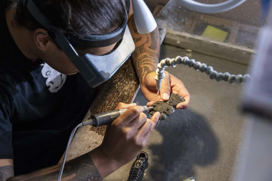 Te Puia: Te Rā Guided Day Tour - Inside the Māori Arts and Crafts Institute
