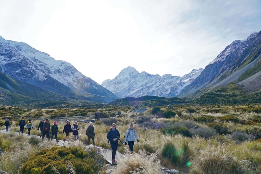 Tekapo Shuttle: Mt Cook Day Tour via Pukaki & Tasman Lake - Tasman Glacier View Track and its 300 steps