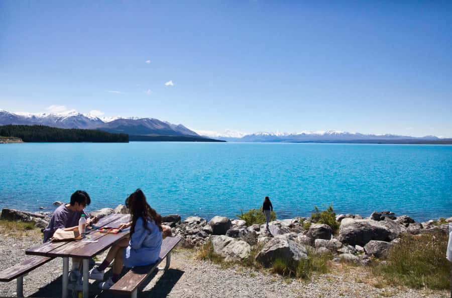 Tekapo Shuttle: Mt Cook Day Tour via Pukaki & Tasman Lake - Peter’s Lookout and the first view of Lake Pukaki