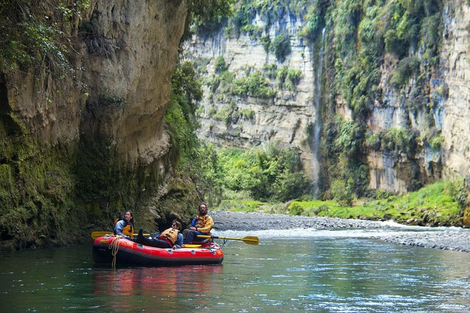 The Awesome Scenic Rafting Adventure - Full Day Rafting on the Rangitikei River - Meeting at River Valley Lodge at 9am