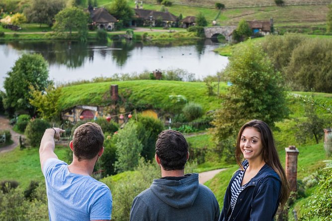 The Hobbiton Movie Set Small-Group Guided Tour from Auckland - Is the $204.79 price fair?