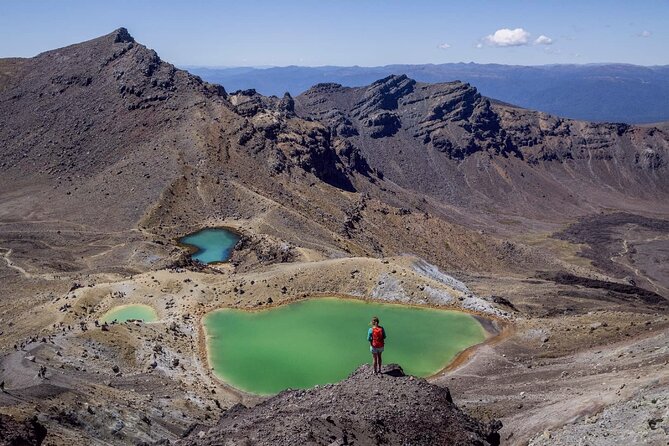 Tongariro Crossing Secure Parking & Shuttle one way - A local welcome before the 30-minute ride