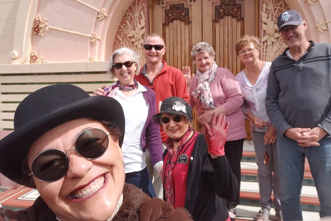 Top-Rated Hawke’s Bay Wine Tour - Small Group - Stops two and three: comparing small and large producers