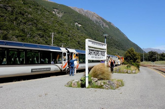 TranzAlpine Train, Arthur's Pass and Castle Hill Day Trip - Lunch and a short look at Arthur’s Pass village