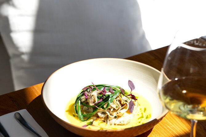 Waiheke Island: Afternoon Wine Affair with Ocean Front Lunch - Timing, meeting point, and practical planning