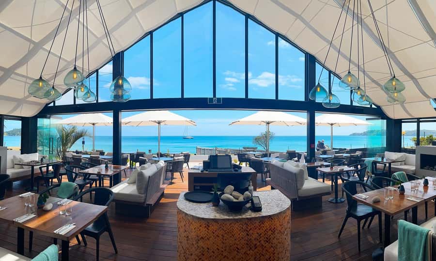 Waiheke Island: Afternoon Wine Tour with Oceanfront Lunch - Meeting your guide at the ferry terminal