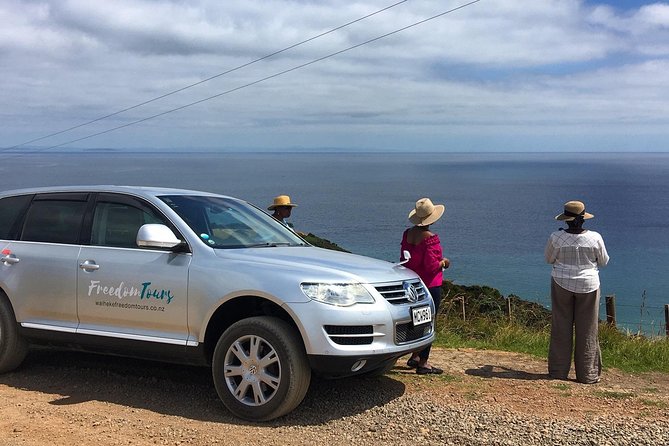 Waiheke Island Experience Tour - Mudbrick Vineyard, gardens and Auckland views