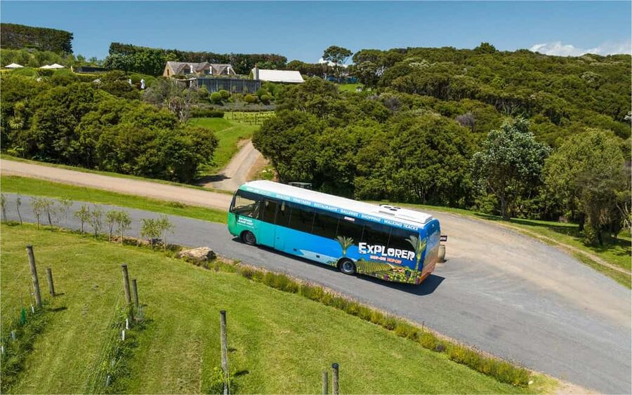 Waiheke Island: Ferry & Hop-On Hop-Off Explorer Bus Tickets - Villages, Shops, Galleries, and Food Stops