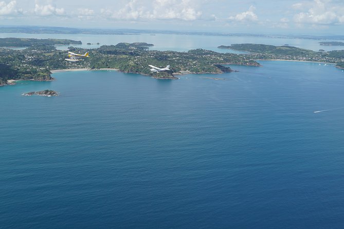 Waiheke Island - Fly and Dine (from North Shore Airport) - The 10:00 AM Start And Downtown Pickup