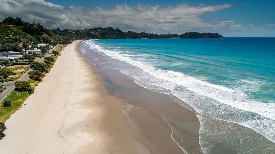 Waiheke Island Gourmet Food and Wine Tour with Lunch - Seeing Waiheke beyond the tasting rooms