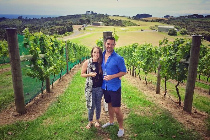 Waiheke Island Premium Wine Tour with Tastings - Lunch at the vineyard is useful, but budget for it