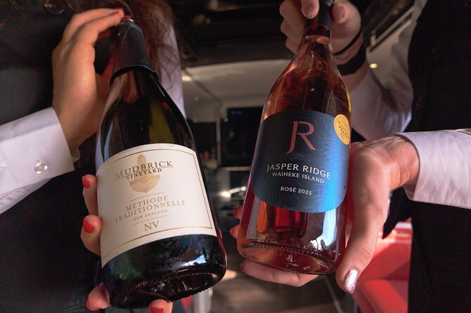 Waiheke Island: Scenic Wine Tour on a Double Decker Bus - Oneroa Village Gives You Room to Choose
