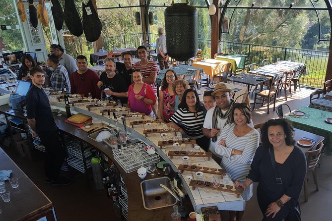 Waiheke island Wine Tours - PREMIUM wine tasting MAX 11 clients ! - Guides are the strongest part of the day