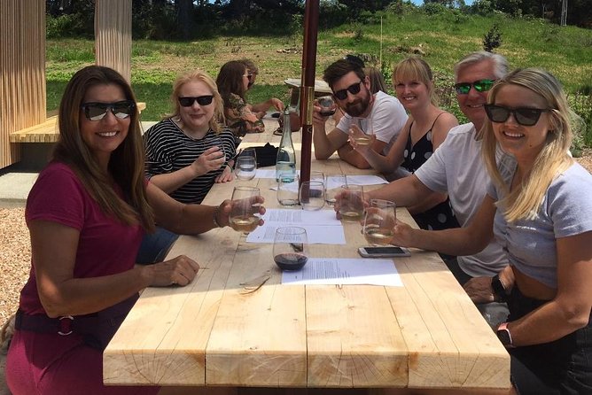 Waiheke island wine tours with Waitiki Tours - Why a small Waiheke wine tour works well