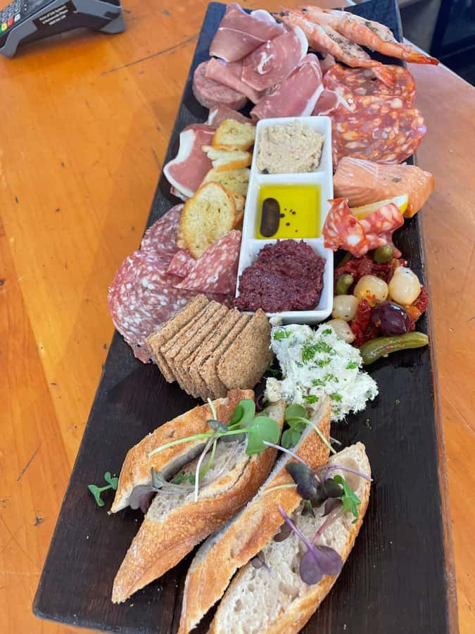 Waiheke: Scenic Taste and Graze Tour with Wine, Whisky, Beer - Key points to know before booking