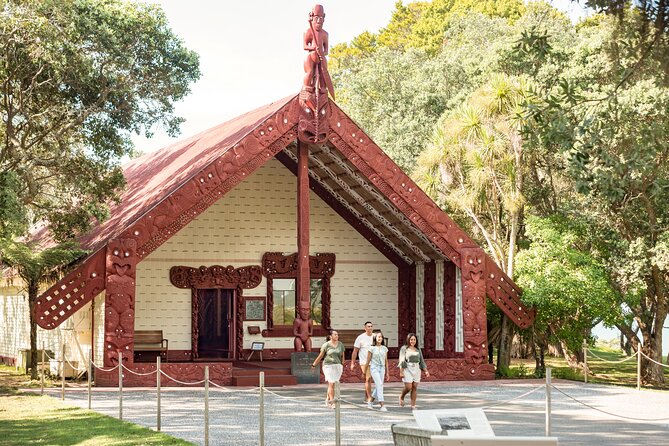 Waitangi Treaty Grounds Admission - Explore the heritage buildings and grounds