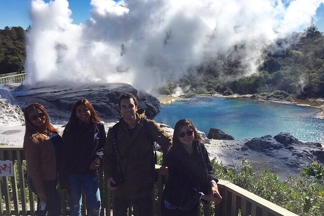 Waitomo Glow Worm Caves & Te Puia - Rotorua's Geothermal Valley - Māori culture, carving, and weaving