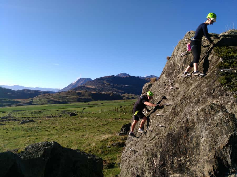 Wanaka: 2-Hour Beginner Waterfall Cable Climb - What to pack and what to leave behind