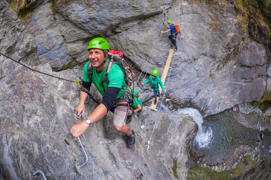 Wanaka: 2-Hour Beginner Waterfall Cable Climb - Why this waterfall climb feels different from ordinary climbing