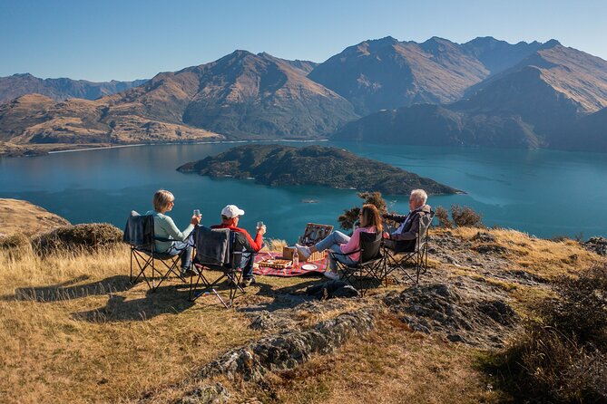 Wanaka 4x4 Explorer The Ultimate Lake and Mountain Adventure - The picnic is part of the view, not just a meal