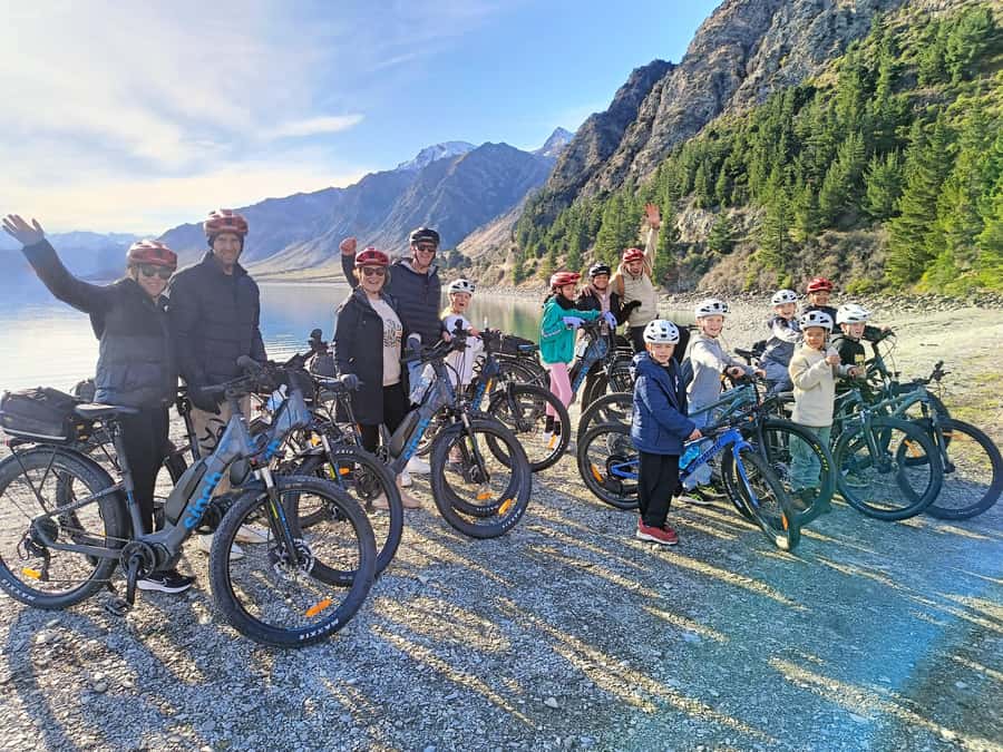 Wānaka And Hāwea: Trail Ride on Bike or E-Bike - Key points at a glance