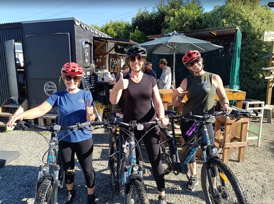 Wānaka And Hāwea: Trail Ride on Bike or E-Bike - The Clutha River trail: beautiful, but not always effortless