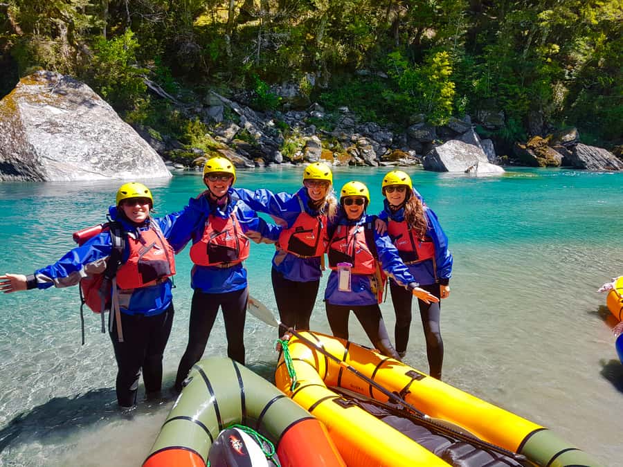Wanaka: Full-Day Guided Packrafting Tour with Lunch - The one-hour drive from Wanaka to the Matukituki Valley