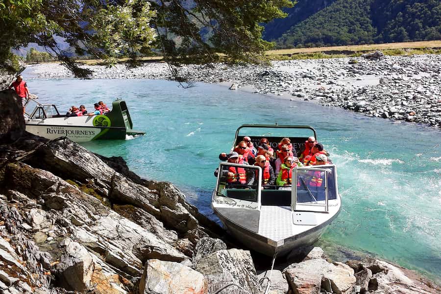 Wanaka: Jet Boat & Wilderness Walk - Returning by boat, then back to Wanaka