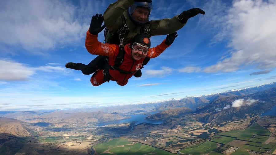 Wanaka: Tandem Skydive Experience - Weather and cancellation planning